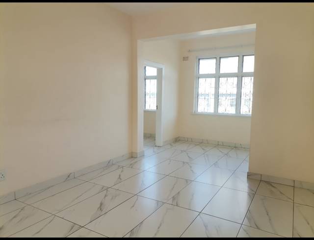 2.5 BEDROOM FLAT FOR SALE IN MUSGRAVE